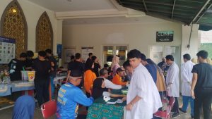 Siswa SMA IT Insan Mandiri Cibubur Gelar IMCare: Wujudkan Cita-Cita yang Bermanfaat untuk Masyarakat